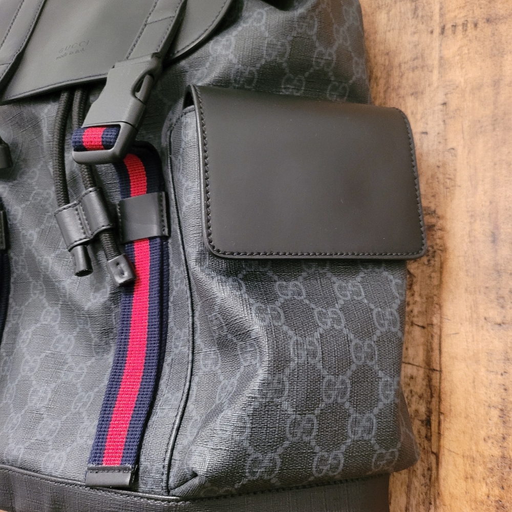 GUCCI Black/Grey Supreme Canvas Backpack- available in store $2,250 + tax - Picture 9 of 13
